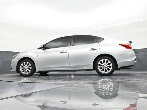 Used 2018 Nissan Sentra S w/ Appearance Package image 21
