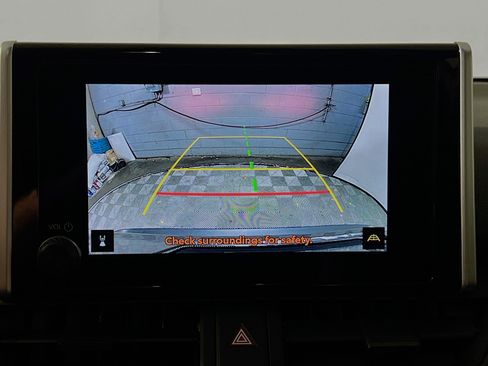 Used 2024 Toyota RAV4 XLE w/ Convenience Package image 28