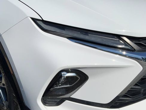 Certified 2025 Chevrolet Blazer LT AWD/4WD image 29