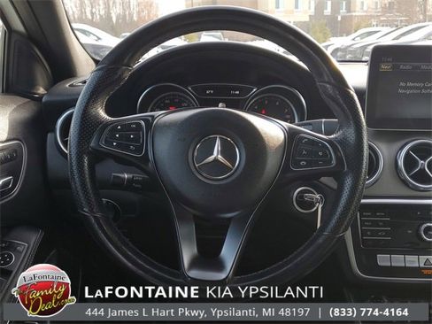 Used 2019 Mercedes-Benz GLA 250 image 27
