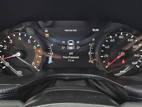 New 2026 Jeep Compass Latitude image 11