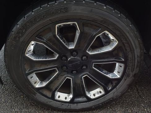 Used 2020 GMC Yukon Denali w/ Denali Ultimate Black Edition AWD/4WD image 57