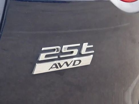 Used 2019 Jaguar F-PACE Premium AWD/4WD image 6