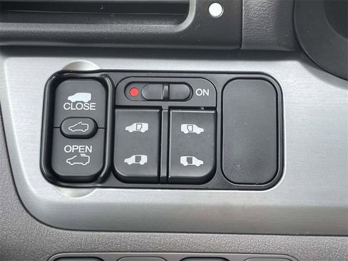 Used 2010 Honda Odyssey EX-L image 21