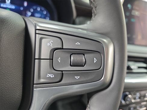 Used 2024 Chevrolet Tahoe Z71 w/ Off-Road Capability Package image 18