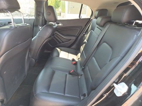 Used 2015 Mercedes-Benz GLA 250 4MATIC image 14