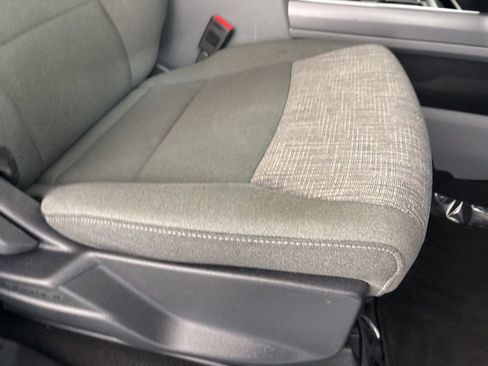 Used 2025 Ford F250 XLT w/ FX4 Off-Road Package image 26