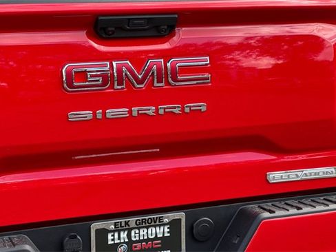 New 2026 GMC Sierra 1500 Elevation image 32