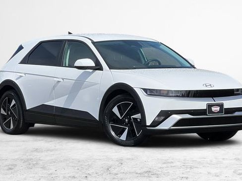 New 2026 Hyundai Ioniq 5 SEL RWD image 1