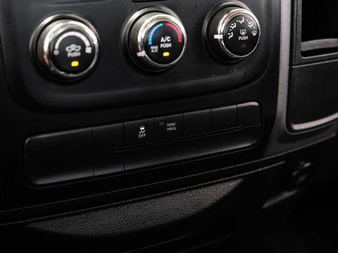 Used 2014 RAM 1500 Tradesman w/ Power & Remote Entry Group RWD image 21