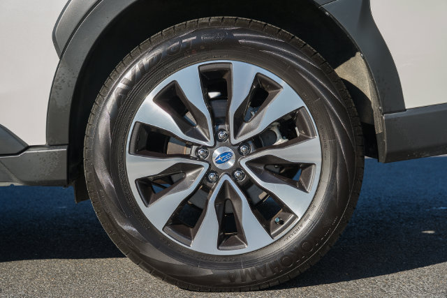 Used 2025 Subaru Outback Touring XT AWD/4WD image 20