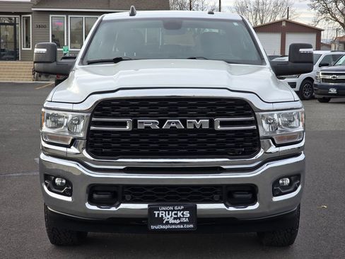 Used 2024 RAM 2500 Big Horn w/ Off Road Package image 8