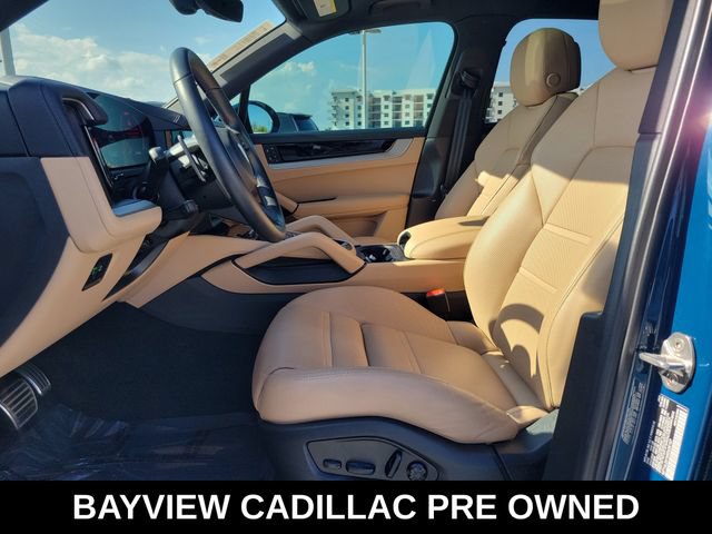 Used 2024 Porsche Cayenne S AWD/4WD image 15