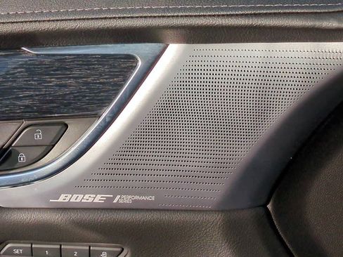 Certified 2023 Cadillac XT5 Premium Luxury image 31