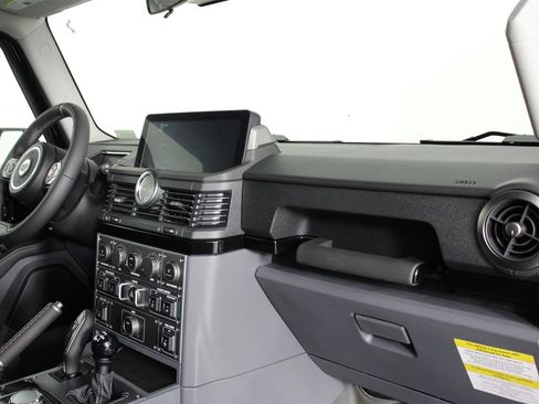 New 2025 INEOS Grenadier Base image 11