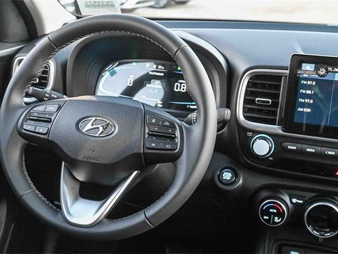 New 2026 Hyundai Venue SEL image 22