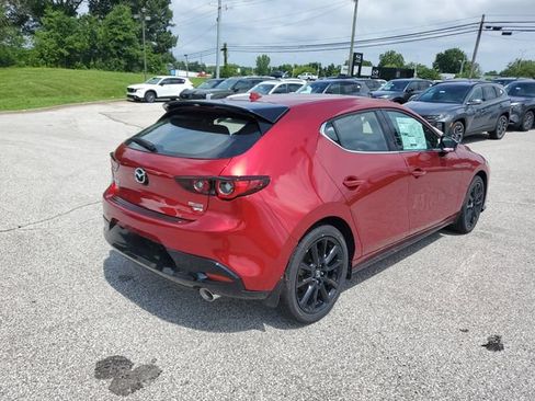 New 2026 MAZDA MAZDA3 Hatchback w/Premium Plus Pkg AWD/4WD image 4
