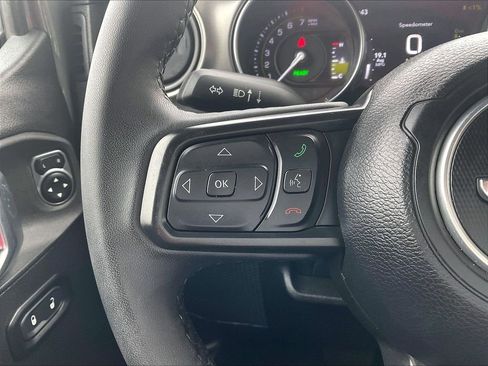 Used 2023 Jeep Wrangler Unlimited AWD/4WD image 22