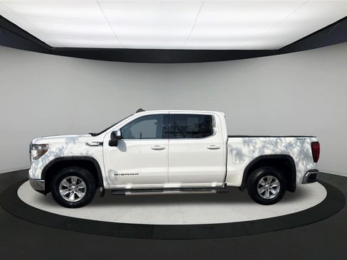 Used 2021 GMC Sierra 1500 SLE w/ Preferred Package AWD/4WD image 2