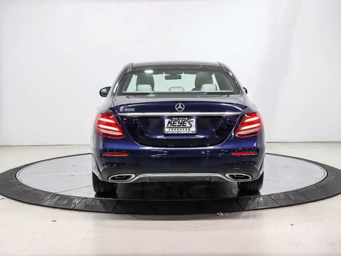 Used 2017 Mercedes-Benz E 300 image 3
