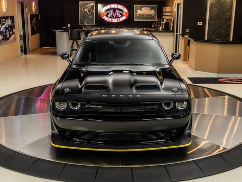 Used 2023 Dodge Challenger SRT Hellcat Redeye RWD image 7