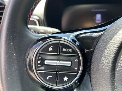 Used 2023 Kia Soul GT-Line FWD image 16