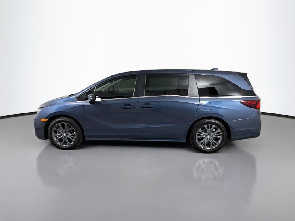 Used 2025 Honda Odyssey Touring image 8
