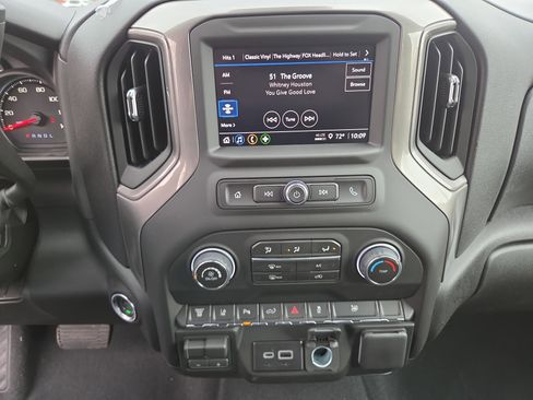 New 2026 Chevrolet Silverado 2500 Custom w/ Custom Value Package image 12