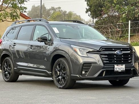 Used 2023 Subaru Ascent Onyx Edition Limited image 7