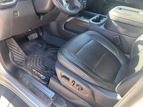 Used 2020 Chevrolet Silverado 1500 RST w/ Texas Edition image 27