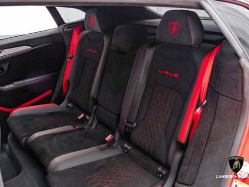 Used 2023 Lamborghini Urus Performante image 56