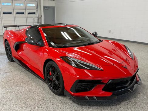 Used 2020 Chevrolet Corvette Stingray Premium Cpe w/ 3LT Preferred Equipment Group RWD image 6
