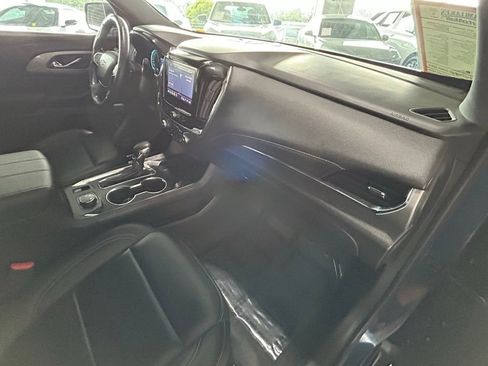 Used 2023 Chevrolet Traverse LT w/ LPO, Floor Liner Package image 25
