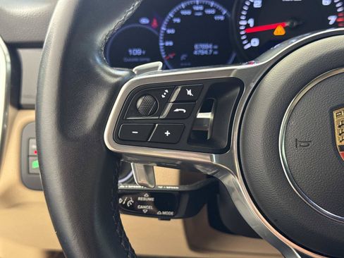 Used 2021 Porsche Cayenne AWD/4WD image 31