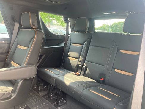 Used 2023 GMC Yukon AT4 w/ LPO, Floor Liner Package AWD/4WD image 20