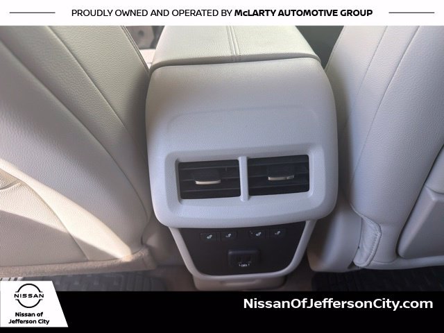 Used 2018 GMC Terrain Denali w/ Advanced Safety Package AWD/4WD image 19