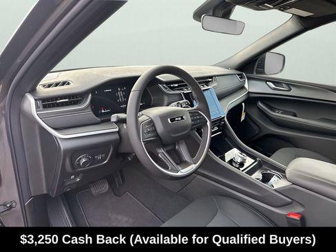 New 2025 Jeep Grand Cherokee Laredo X w/ Luxury Tech Group I RWD image 26