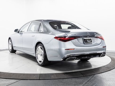 Certified 2024 Mercedes-Benz Maybach S 580 4MATIC image 33
