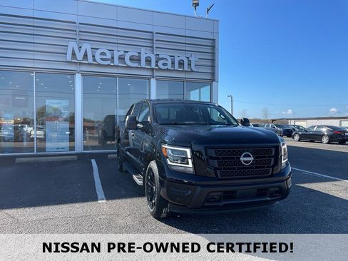 Used 2024 Nissan Titan SV image 1