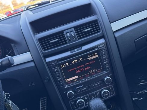 Used 2009 Pontiac G8 GT w/ Premium Package image 26