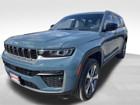 New 2026 Jeep Grand Cherokee L Limited image 22