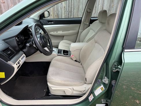 Used 2011 Subaru Outback 2.5i image 15