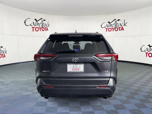 Used 2024 Toyota RAV4 XLE FWD image 6