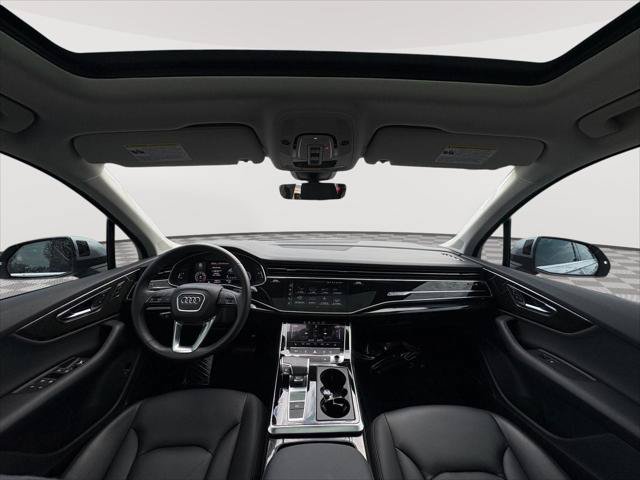 Used 2022 Audi Q7 3.0T Premium Plus w/ Premium Plus Package AWD/4WD image 13