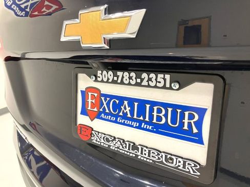 Used 2020 Chevrolet Equinox LS image 13