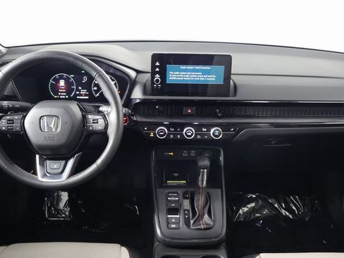 Used 2024 Honda CR-V Sport Touring image 8