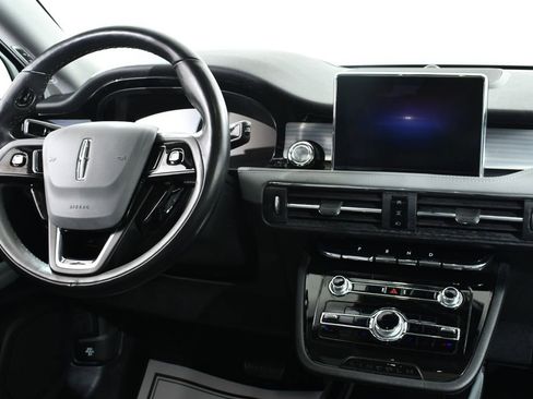 Used 2022 Lincoln Corsair Reserve w/ Equipment Group 201A image 8