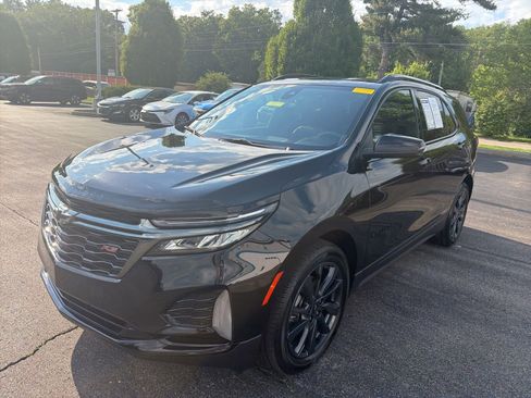 Used 2023 Chevrolet Equinox RS w/ RS Leather Package FWD image 9