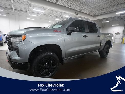 Used 2023 Chevrolet Silverado 1500 LT Trail Boss w/ Convenience Package II AWD/4WD image 1