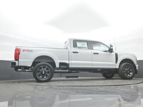 New 2026 Ford F250 4x4 Crew Cab Super Duty image 38